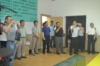 http://pic.kuaizhan.com/g1/M01/27/D0/CgpQU1W_DAOAI2tlAAGy3pdr6cc4850829/imageView/v1/thumbnail/320x0