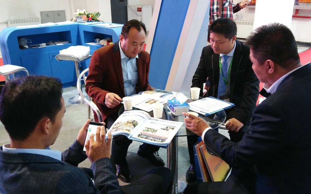http://pic.kuaizhan.com/g2/M01/41/53/CgpQVFYq32GAB6taAAHf7bMMLBE4694090/imageView/v1/thumbnail/320x0
